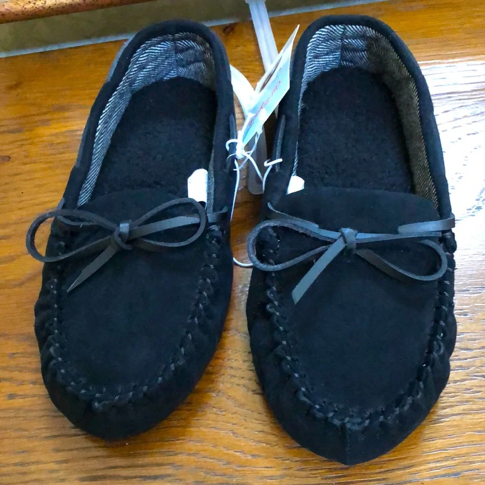 New Boy’s Lionel Moccasins. Size 13. Black. Cushioned foot bed.